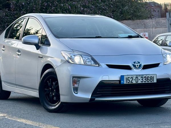 Toyota Prius Hatchback, Petrol Hybrid, 2015, Silver