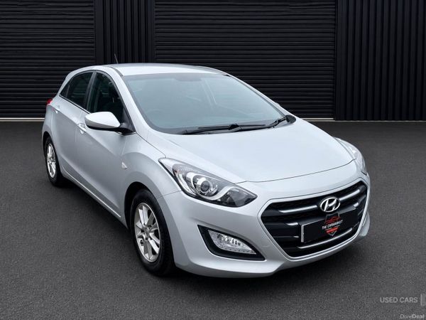 Hyundai i30 Hatchback, Diesel, 2015, Silver