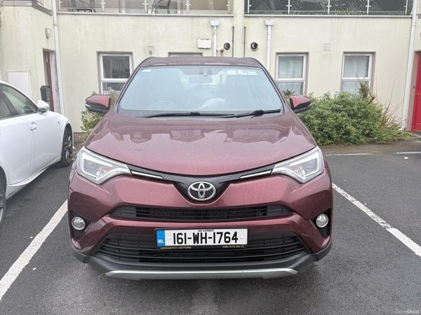 Toyota RAV4 SUV, Diesel, 2016, Red
