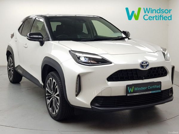 Toyota Yaris Cross Hatchback, Petrol Hybrid, 2021, White