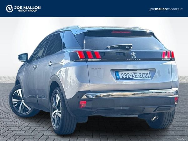 Peugeot 3008 MPV, Diesel, 2023, Grey