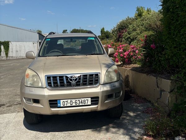 Toyota Land Cruiser SUV, Diesel, 2007, Beige