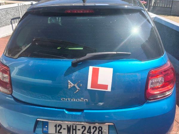 Citroen DS 3 Hatchback, Petrol, 2012, Blue