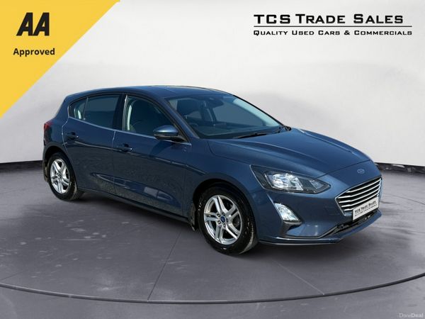 Ford Focus Hatchback, Diesel, 2022, Blue