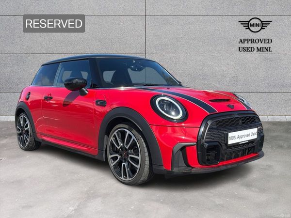 Mini Cooper Hatchback, Petrol, 2024, Red