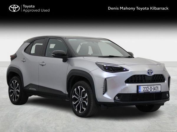 Toyota Yaris Cross Hatchback, Petrol Hybrid, 2023, Silver