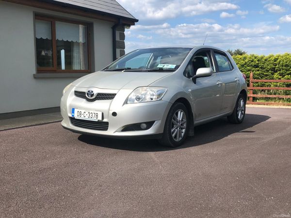 Toyota Auris Hatchback, Petrol, 2008, Silver