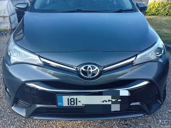 Toyota Avensis Saloon, Diesel, 2018, Grey
