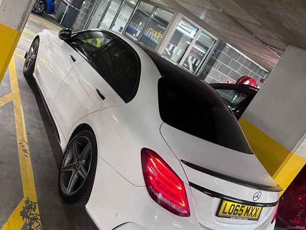 Mercedes-Benz C-Class Saloon, Diesel, 2016, White