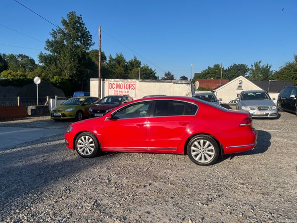 Volkswagen Passat Saloon, Diesel, 2014, Red