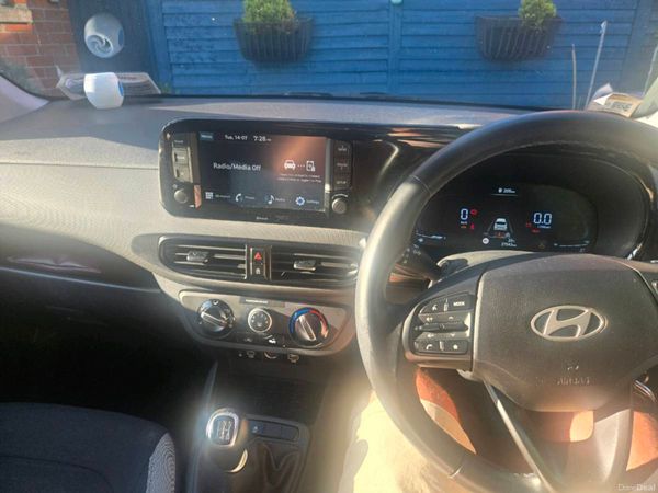 Hyundai i10 Hatchback, Petrol, 2024, Black