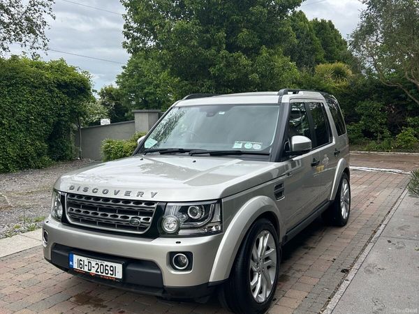 Land Rover Discovery SUV, Diesel, 2016, Gold