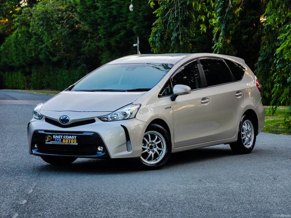 Toyota Prius MPV, Petrol Hybrid, 2018, Silver