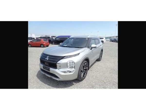 Mitsubishi Outlander SUV, Petrol Plug-in Hybrid, 2022, Silver