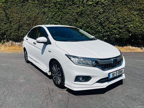 Honda Grace Other, Petrol Hybrid, 2018, White