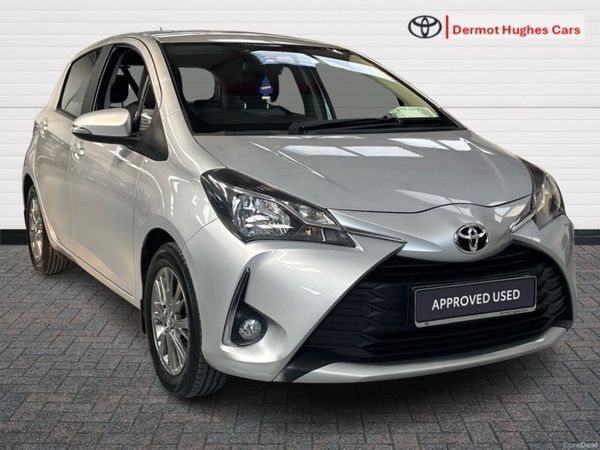 Toyota Yaris Hatchback, Petrol, 2018, Grey