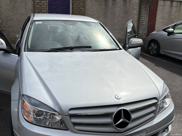 Mercedes-Benz C-Class Saloon, Petrol, 2009, Silver