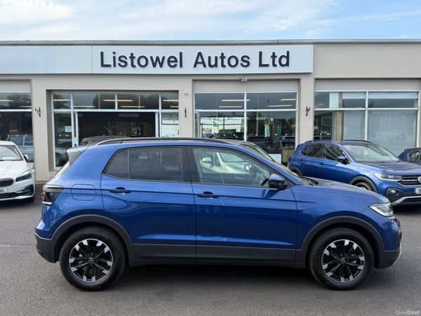 Volkswagen T-Cross SUV, Petrol, 2023, Blue