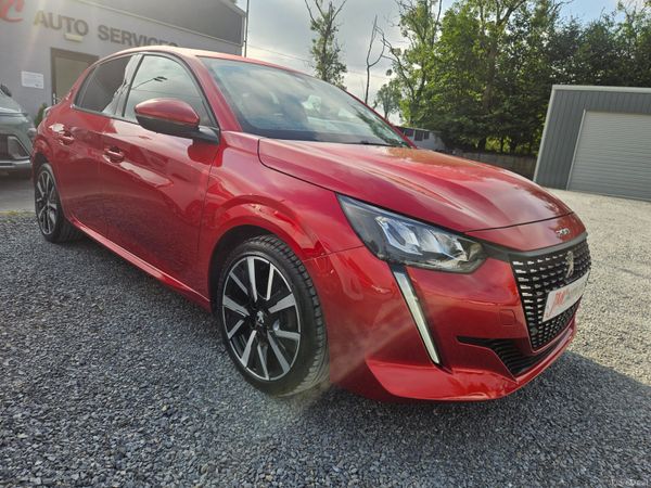 Peugeot 208 Hatchback, Petrol, 2020, Red