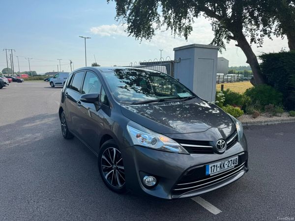 Toyota Verso MPV, Diesel, 2017, Grey