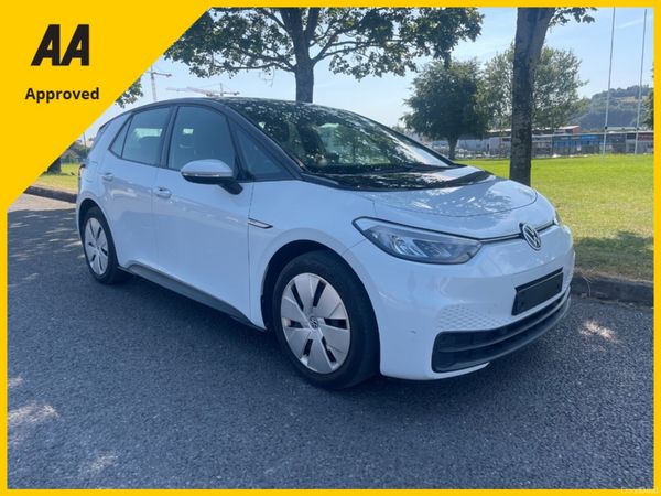 Volkswagen ID.3 Hatchback, Electric, 2020, White
