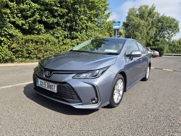 Toyota Corolla Saloon, Petrol Hybrid, 2023, Grey