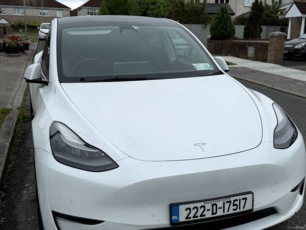 Tesla Model Y MPV, Electric, 2022, White