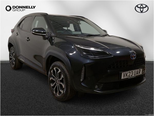 Toyota Yaris Cross Estate, Petrol Hybrid, 2023, Black