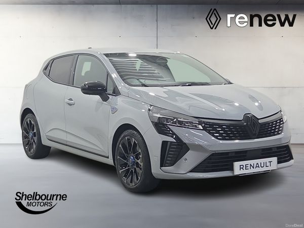 Renault Clio Hatchback, Petrol, 2026, 