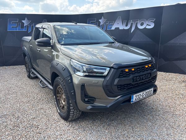 Toyota Hilux Pick Up, Diesel, 2023, Green