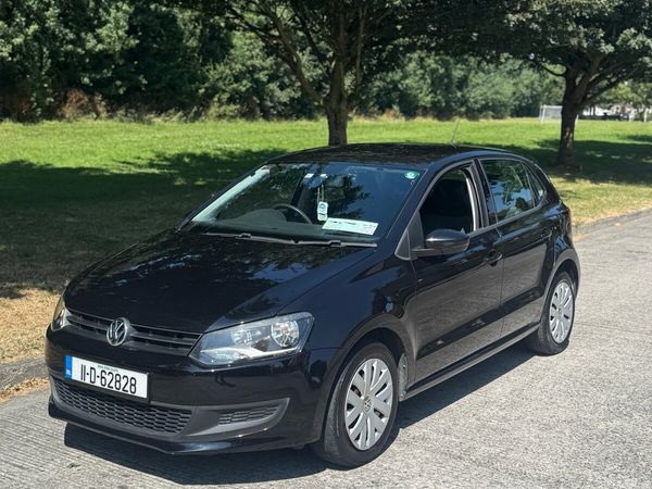 Volkswagen Polo Hatchback, Petrol, 2011, Black