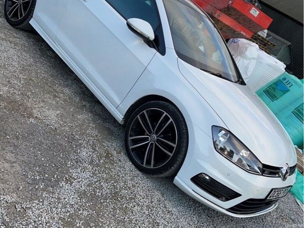 Volkswagen Golf Hatchback, Diesel, 2017, White