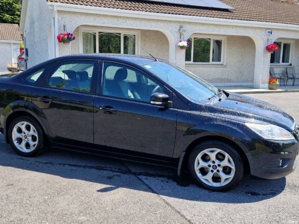 Ford Focus Saloon, Diesel, 2011, Black