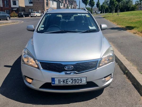 Kia Ceed Estate, Diesel, 2011, Silver