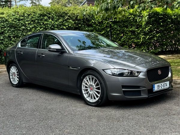 Jaguar XE Saloon, Diesel, 2019, Grey