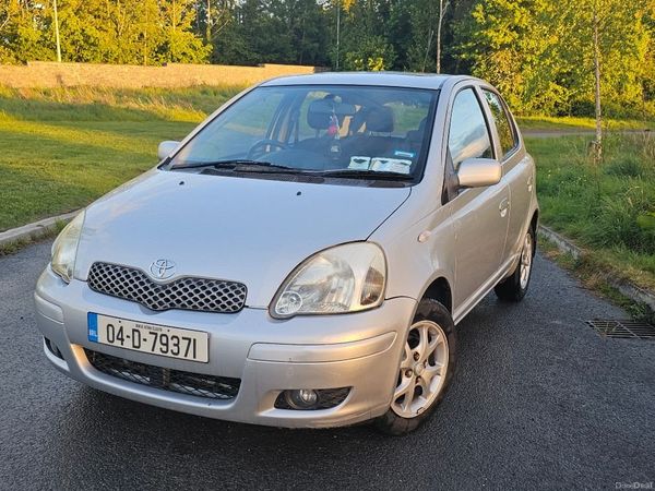 Toyota Yaris Hatchback, Diesel, 2004, Silver