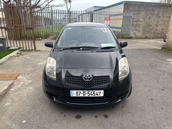 Toyota Yaris Hatchback, Petrol, 2007, Black