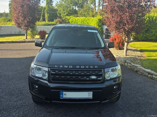 Land Rover Freelander SUV, Diesel, 2011, Black
