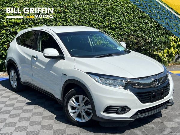 Honda Vezel SUV, Petrol Hybrid, 2021, White