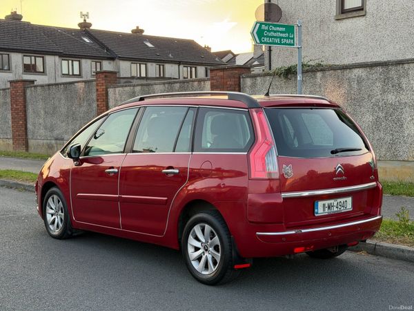 Citroen C4 Picasso MPV, Diesel, 2011, Red