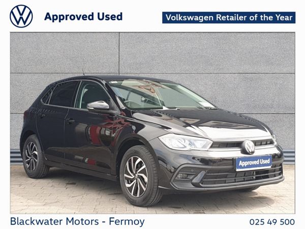 Volkswagen Polo Hatchback, Petrol, 2026, Black