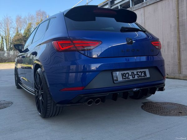 SEAT Leon Estate, Petrol, 2019, Blue