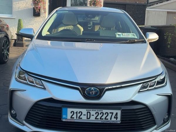 Toyota Corolla Saloon, Petrol Hybrid, 2021, Grey