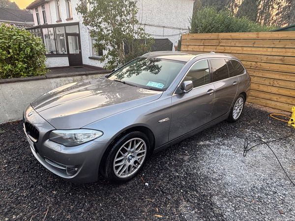 BMW 5-Series Estate, Diesel, 2012, Grey