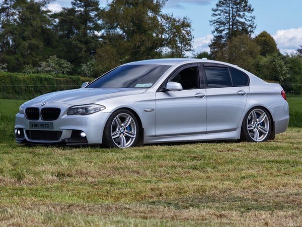 BMW 5-Series Saloon, Diesel, 2011, Silver