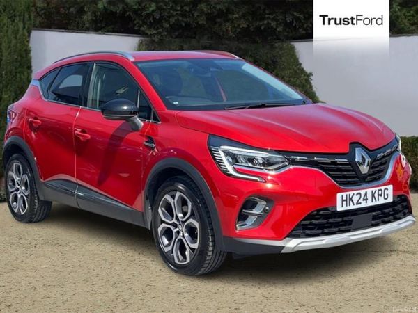 Renault Captur Hatchback, Petrol, 2024, Red