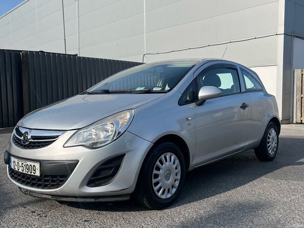 Vauxhall Corsa Hatchback, Petrol, 2012, Silver