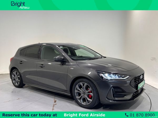 Ford Focus Hatchback, Petrol Hybrid, 2025, Grey