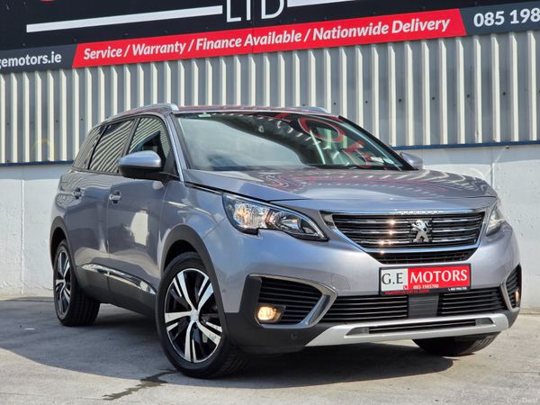 Peugeot 5008 MPV, Diesel, 2018, Grey