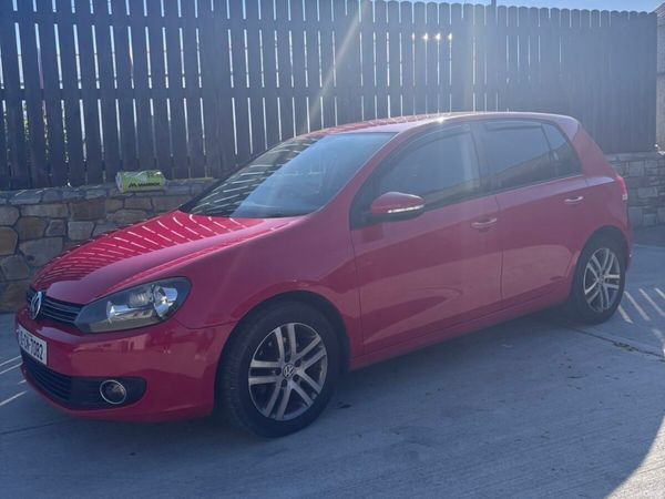 Volkswagen Golf Hatchback, Diesel, 2010, Red